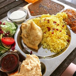 Tempel-Thali at Golden Temple Teehaus in Hamburg