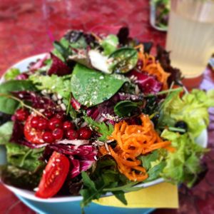 Temple salat at Golden Temple Teehaus in Hamburg
