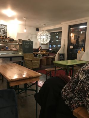 interior 1 at Golden Temple Teehaus in Hamburg