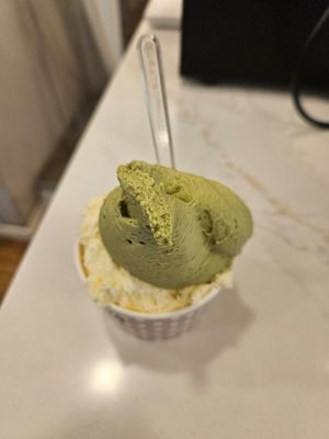 Vanilla and pistachio at Gelateria Emiliana in Split