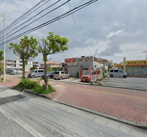 outside easy to miss at Tenbusu Organic Market in Okinawa