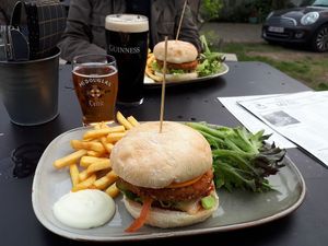 we both had the same dish, there wasn't much else (there was a tajine but we didn't fancy that) at Mary's Irish Pub  in Kortrijk