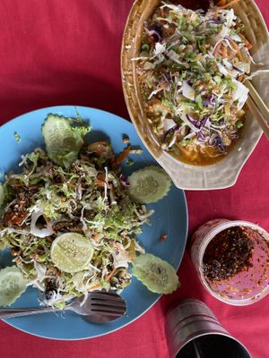 Burmese Tea Leave Salad and Shan Noodles   at Two Sisters in Pai