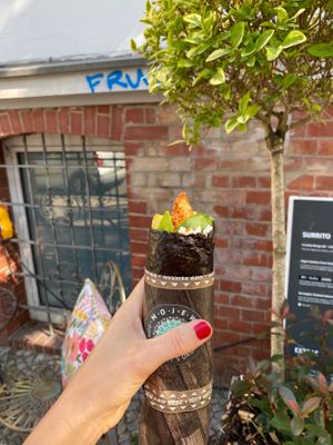 Surrito Vegan Gambas in Tempura Coconut made from konjacroot at Mojewa in Berlin