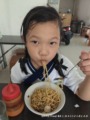 Bakmi Vegetarian at Happy MFC Kitchen in Jakarta