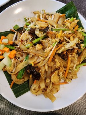 Kuetiau goreng at Limix Garden Kitchen in Jakarta