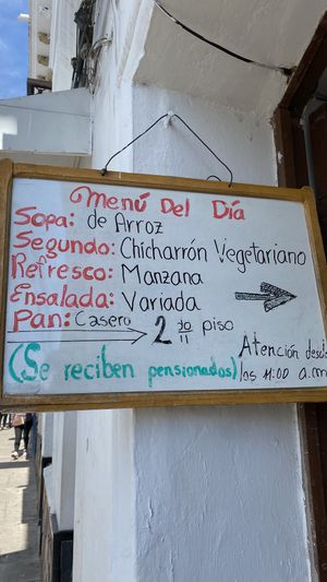 The Menu   at Snack Vegetariano Dona Franca in Sucre