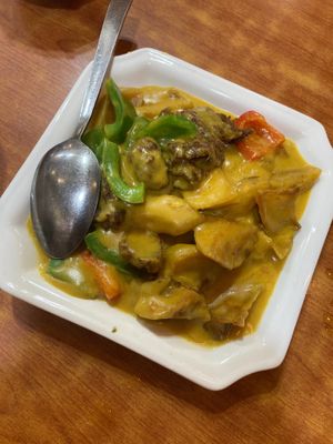Veggie lamb in curry sauce at Wo Che Estate Vegetarian Restaurant 天賜素齋 in New Territories