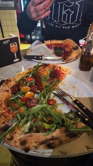  at Tazzi Pizza in Hamburg