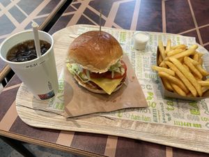 Burger and fries   at Vedang - green burger | Bikini in Berlin