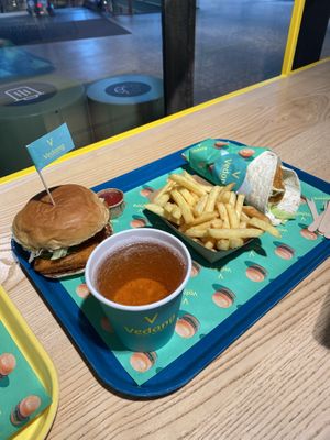   at Vedang - green burger | Bikini in Berlin