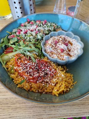 Hippster Teller at Abdus Soul Kitchen and Cafe in Altotting