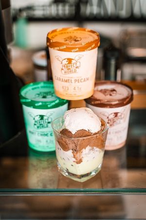 Perfect World and Oppo Vegan Ice Cream at Healthylicious UK in Brighton