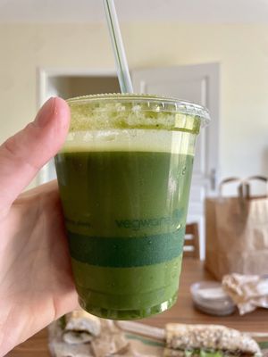 Green smoothie  at Ecureuil & Co in Toulouse