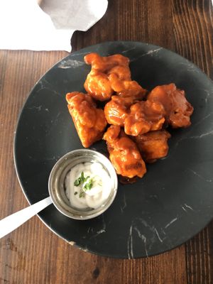 Buffalo cauliflower  at Sol de Maple in Cozumel