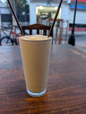"Snickers" milkshake at Sol de Maple in Cozumel