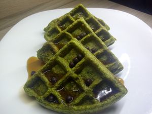 Waffles de avena Splenda y espinaca at Sol de Maple in Cozumel