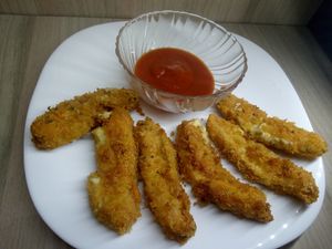 Cheese sticks at Sol de Maple in Cozumel