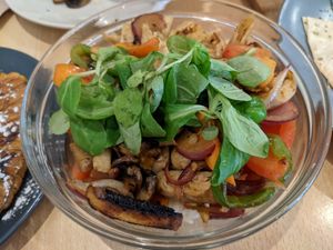 Heura bowl at Yemaya in Vigo