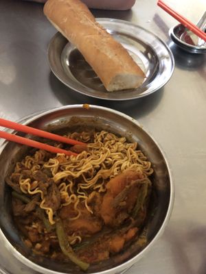 Curry noodles (5000) and bread (1000)  at Vegetarian Food in Phnom Penh