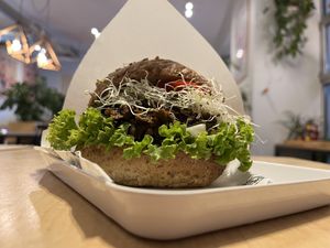 Seitan teriyaki burger   at Krowarzywa - Monte Cassino in Szczecin