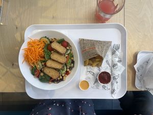 Tempeh Salad with selfmade limonade  at Krowarzywa - Monte Cassino in Szczecin