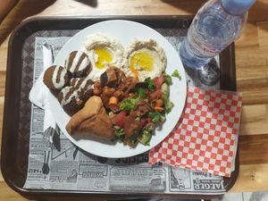 Mixed plate at Les Délices du Liban in Montpellier