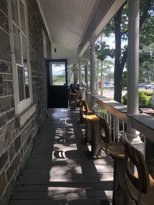 Patio at Le Presbytère in Saint-stanislas-de-champlain