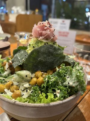 Tom yum tempe bowl with half salad half sushi ricee  at Unibowl in Kerobokan Kelod