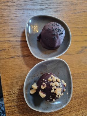 Bliss balls at Mama  in Reykjavik