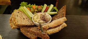 The hummus platter with various kinds of vegetables and bread at Mama  in Reykjavik