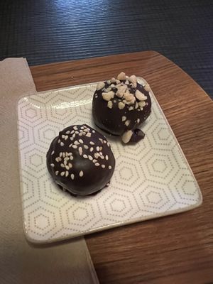Bliss balls  at Mama  in Reykjavik