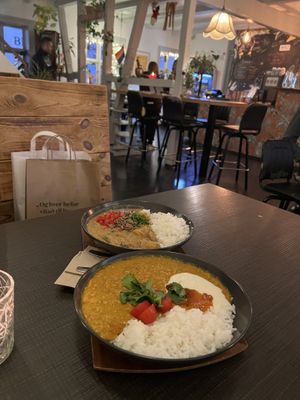 ‘Mama Jamaica’ and Dahl  at Mama  in Reykjavik