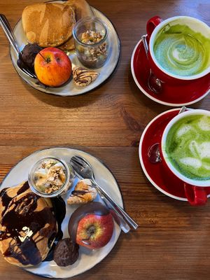Sweet part of the vegan brunch and matcha latte at Green Stub in Hegenheim
