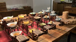   at WūXiāng Sòng 無相颂 in Dali