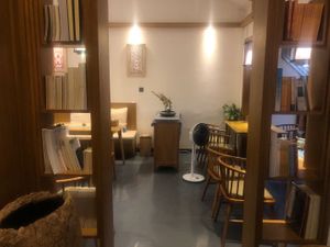 Upstairs seating at WūXiāng Sòng 無相颂 in Dali