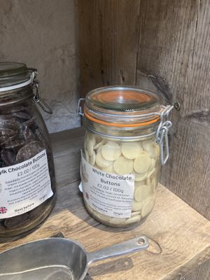 Zero waste shop chocolates   at Thrive in Cambridge