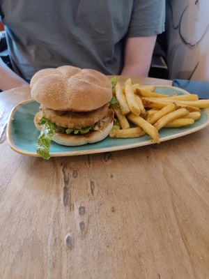 Chick'n burger at Thrive in Cambridge