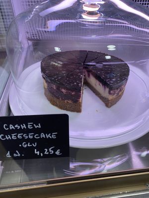 Veganer Cashew Cheesecake  at Vegan Pip's in Leeuwarden