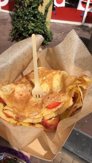 pancake w lemon curd, ice cream, strawberry   at Vegan Pip's in Leeuwarden