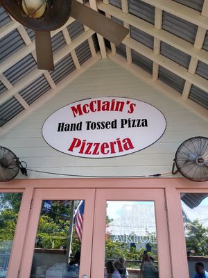 Sign at McClain's Pizzeria in Mandeville