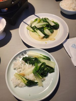 Vegetables and plain rice at V Sherry 云雪丽 - Yún Xuě Lì in Lijiang