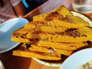 Buckwheat panke with walnuts and raisins at V Sherry 云雪丽 - Yún Xuě Lì in Lijiang