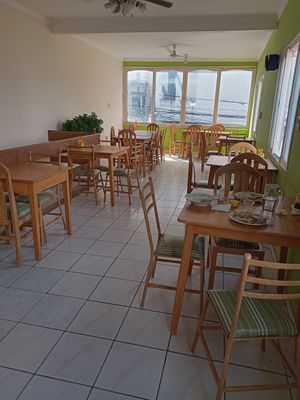  at Vida y Salud in Santa Cruz