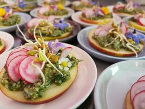 Groestje Appelradijs met pesto at Groesting in Liedekerke