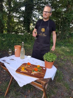 celebration in the woods  at Groesting in Liedekerke