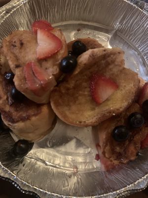 Vegan chai French toast at 821 Cafe in Richmond