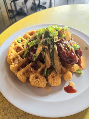 Vegan Chicken & Waffles at 821 Cafe in Richmond