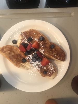Chi vegan French toast  at 821 Cafe in Richmond