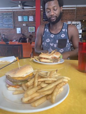 Impossible burger with rooted chzzz UNBELIEVABLE  at 821 Cafe in Richmond